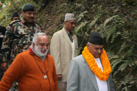 President Ram Baran Yadav arriving at Tapoban